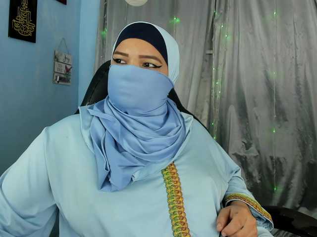 FalakYasin's BongaCams show and profile