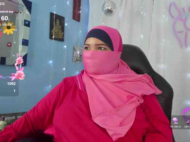 FalakYasin webcam