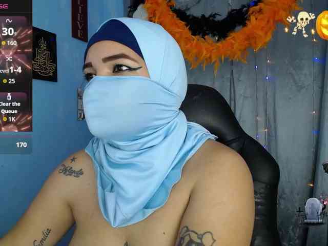 FalakYasin webcam