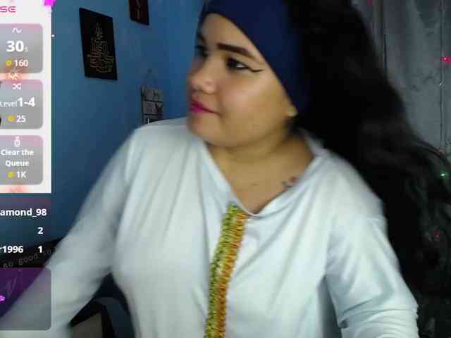 FalakYasin webcam