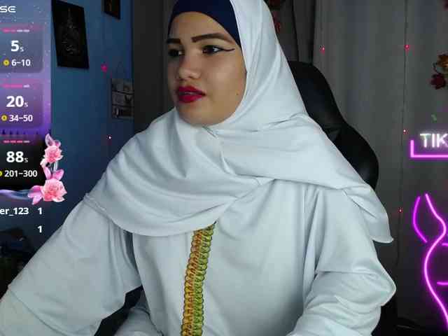 FalakYasin webcam