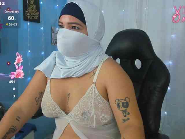 FalakYasin webcam