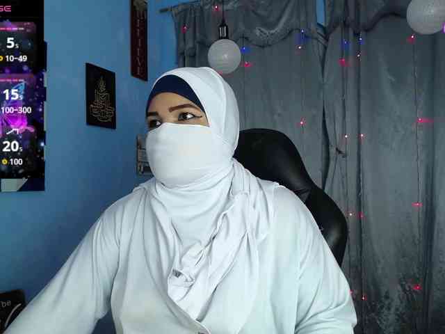 FalakYasin webcam