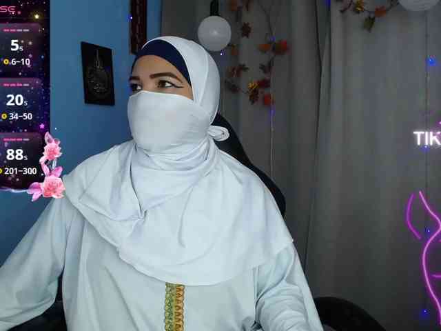 FalakYasin webcam