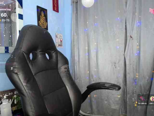 FalakYasin webcam