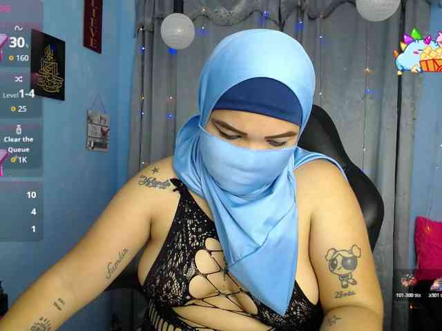 FalakYasin webcam