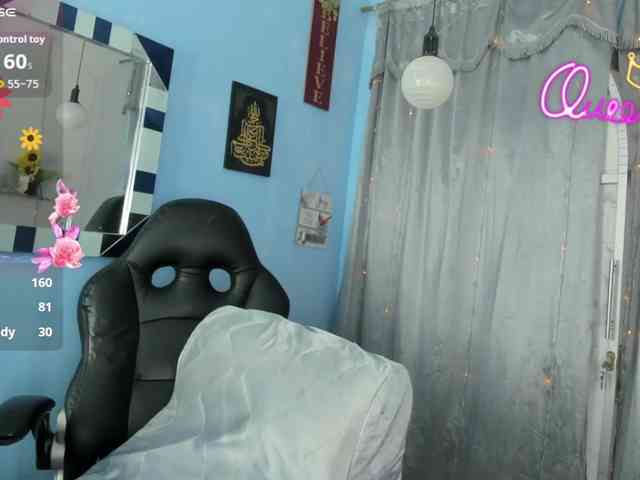 FalakYasin webcam