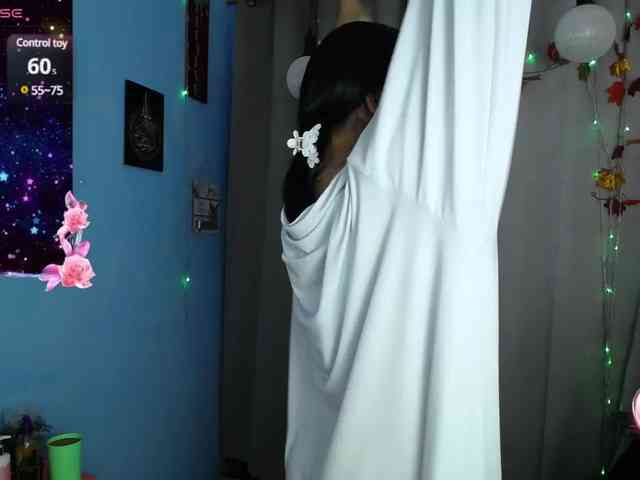 FalakYasin webcam