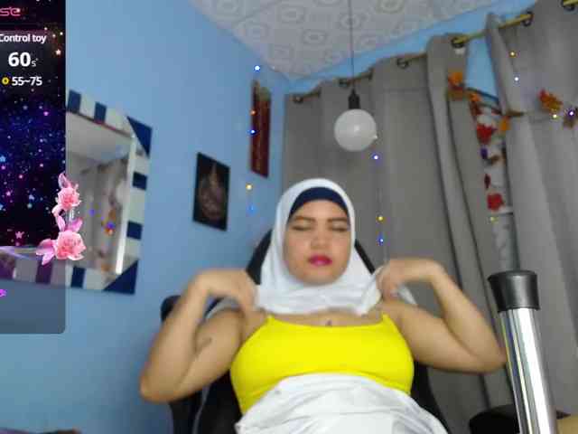 FalakYasin webcam