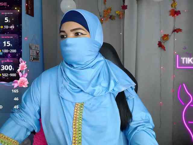 FalakYasin webcam