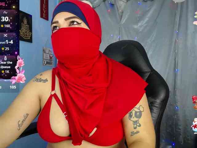 FalakYasin webcam