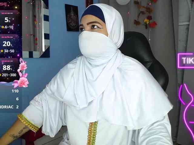 FalakYasin webcam