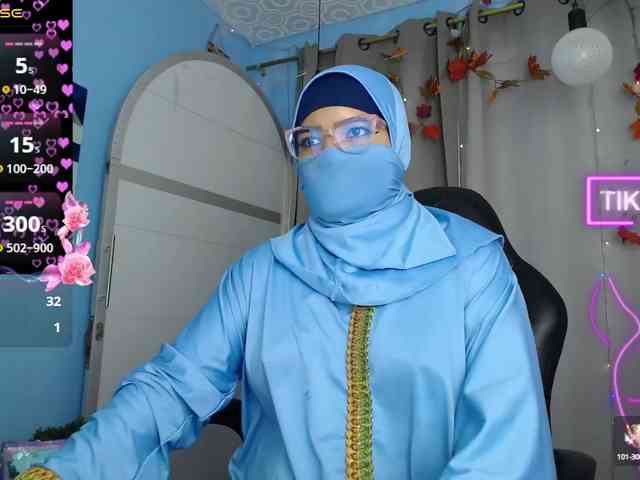 FalakYasin webcam