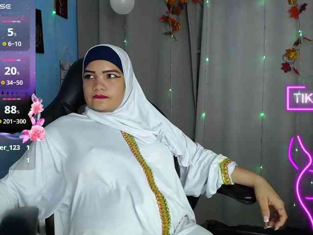 FalakYasin webcam
