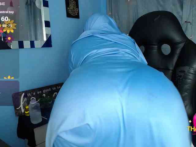 FalakYasin webcam