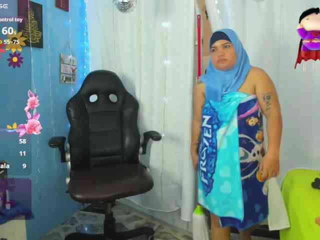 FalakYasin webcam