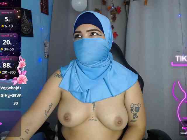 FalakYasin webcam