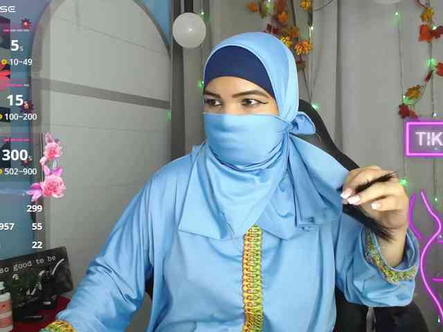 FalakYasin webcam