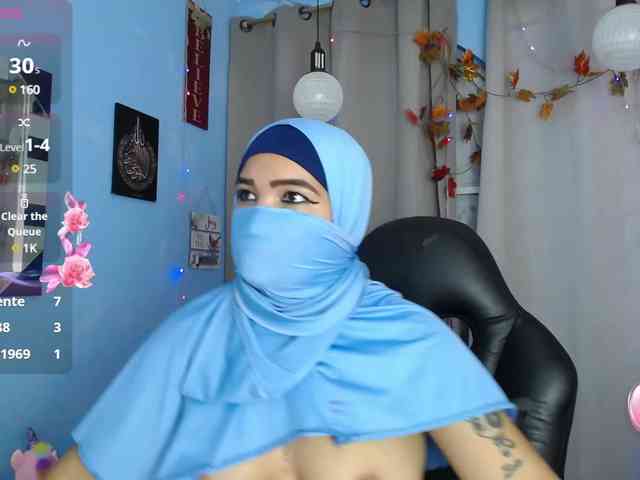 FalakYasin webcam