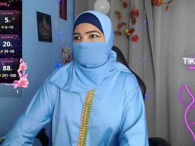 FalakYasin webcam