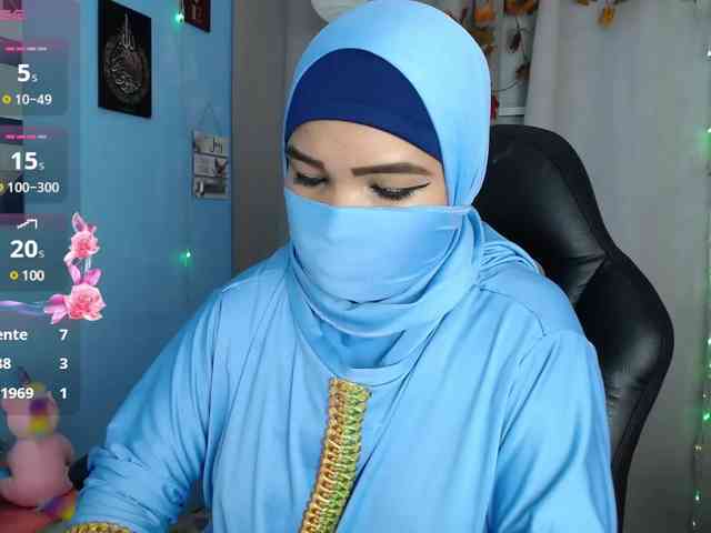 FalakYasin webcam