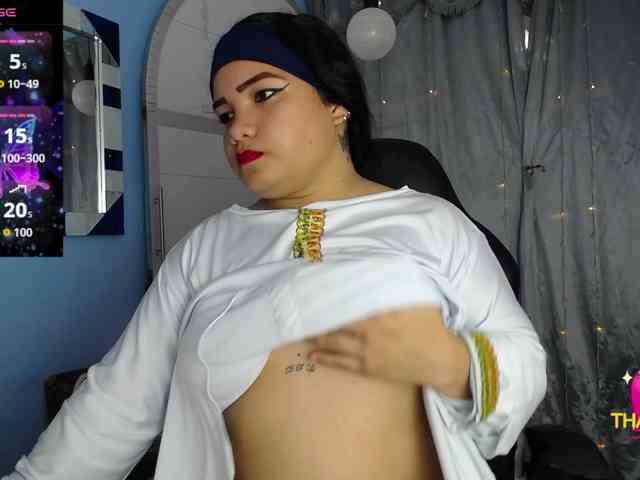 FalakYasin webcam