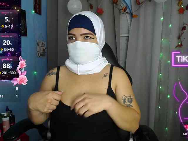 FalakYasin webcam