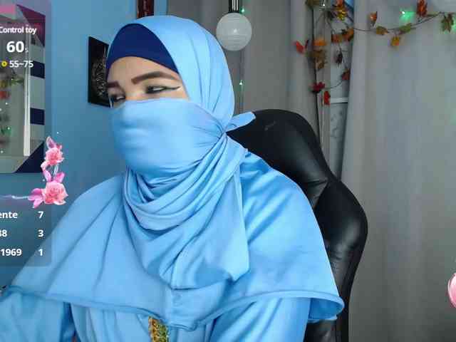 FalakYasin webcam