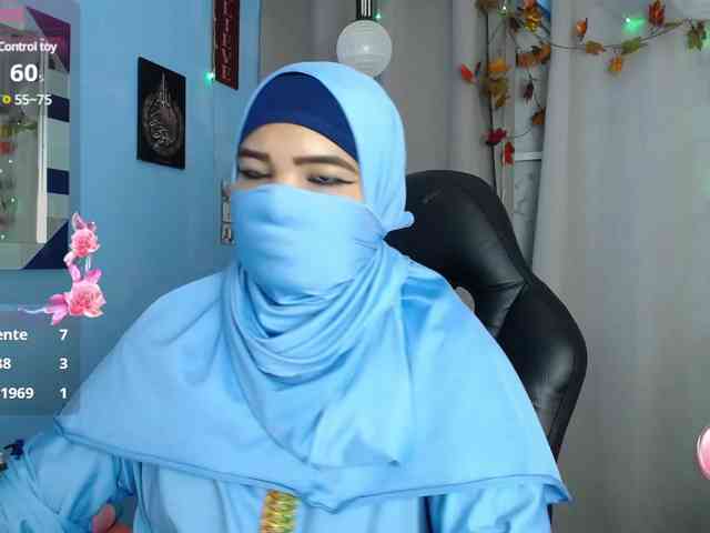 FalakYasin webcam