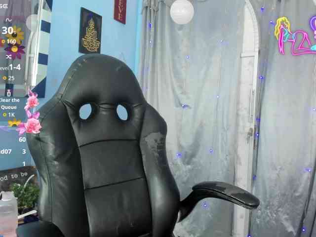 FalakYasin webcam