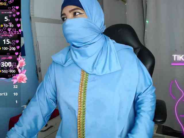 FalakYasin webcam