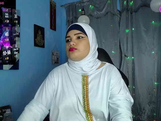 FalakYasin webcam