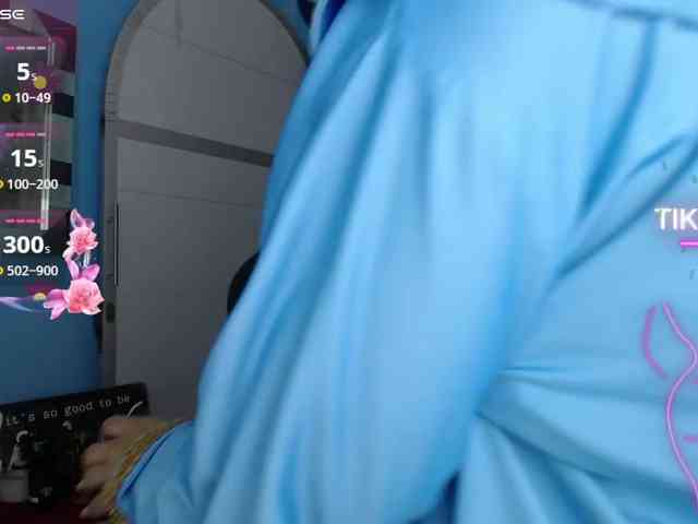 FalakYasin webcam