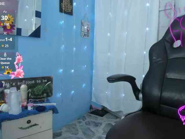 FalakYasin webcam