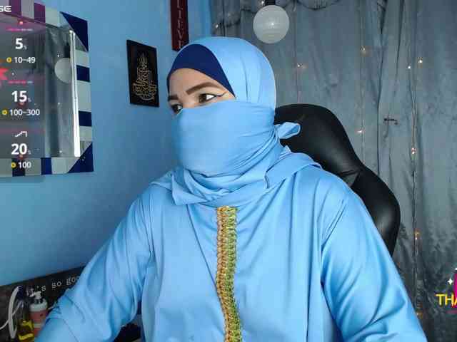 FalakYasin webcam