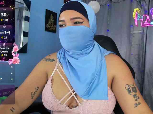 FalakYasin webcam