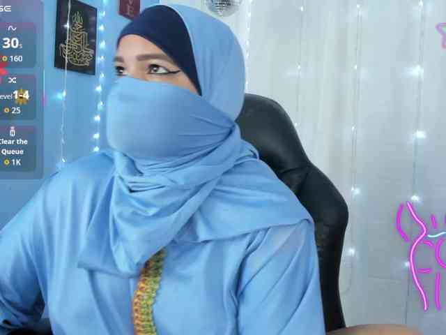 FalakYasin webcam