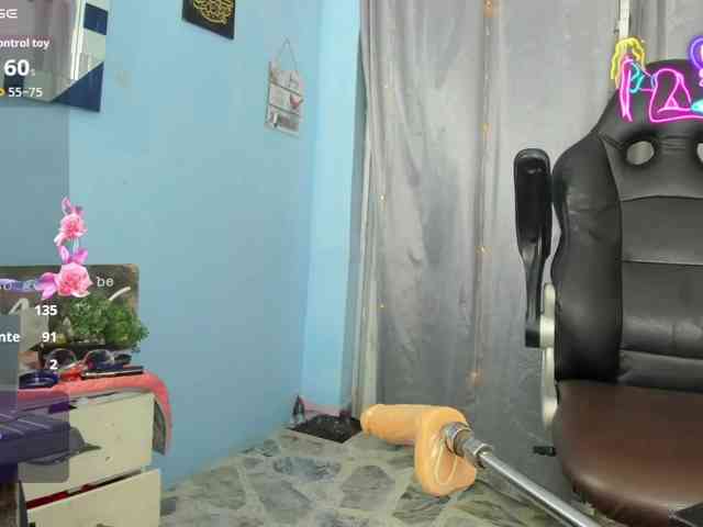 FalakYasin webcam