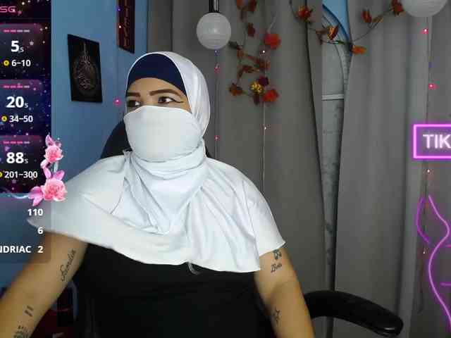 FalakYasin webcam