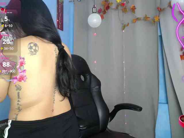 FalakYasin webcam