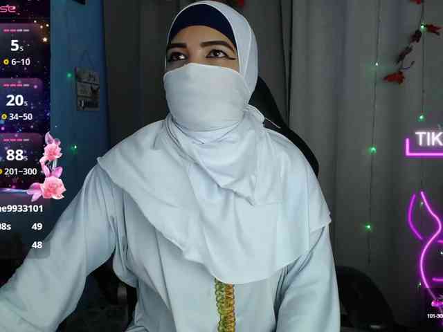 FalakYasin webcam