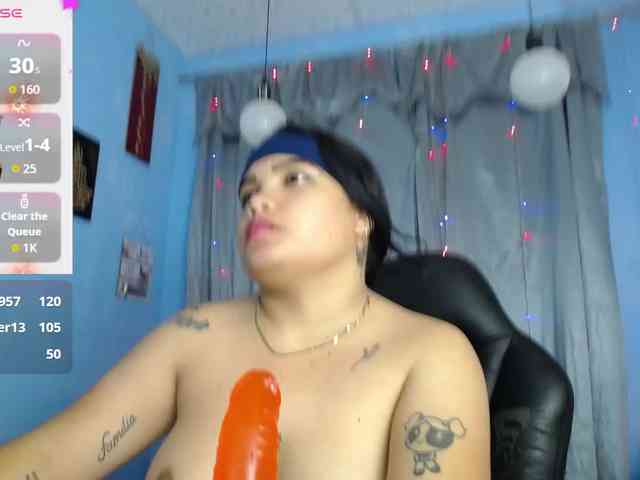 FalakYasin webcam