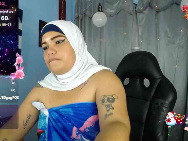 FalakYasin webcam