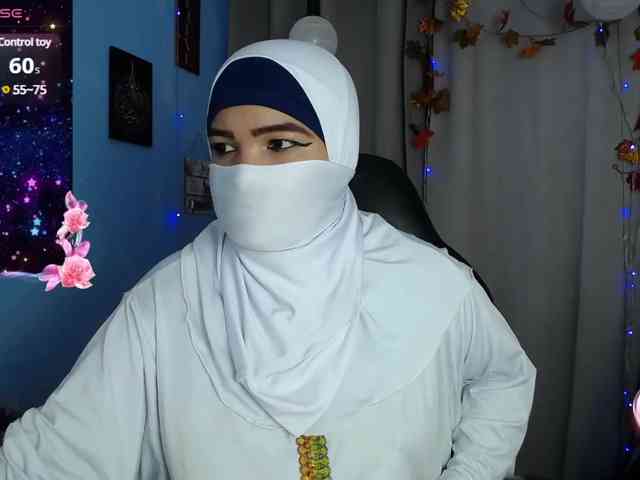 FalakYasin webcam