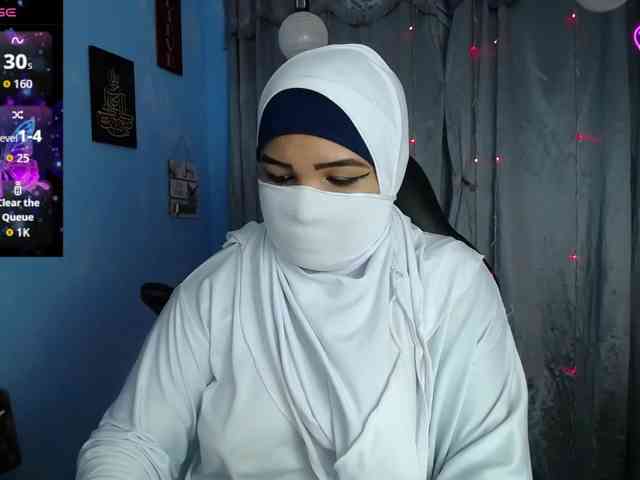 FalakYasin webcam
