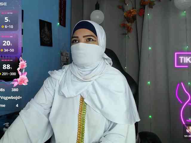 FalakYasin webcam