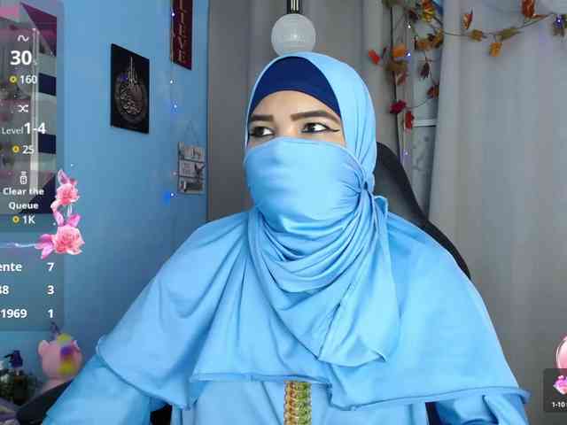 FalakYasin webcam
