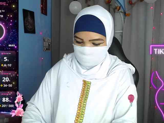 FalakYasin webcam