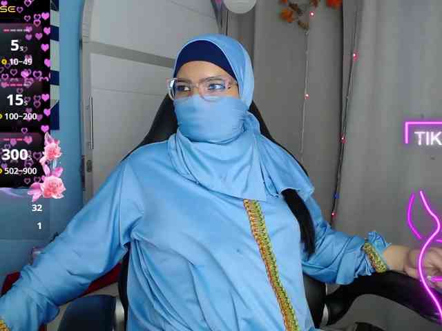 FalakYasin webcam