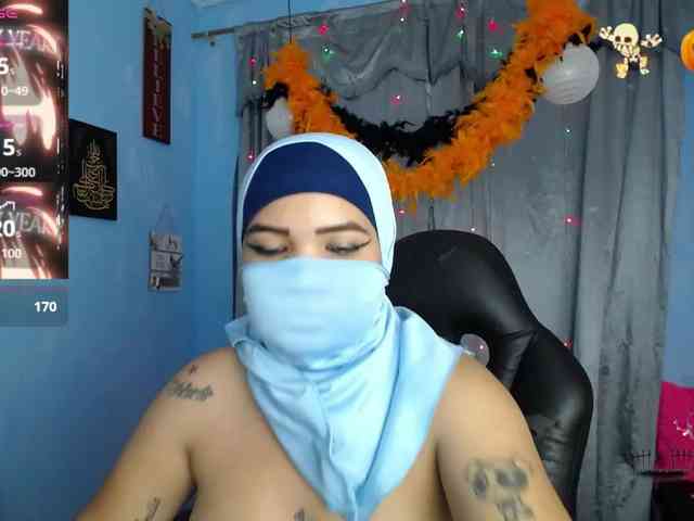 FalakYasin webcam